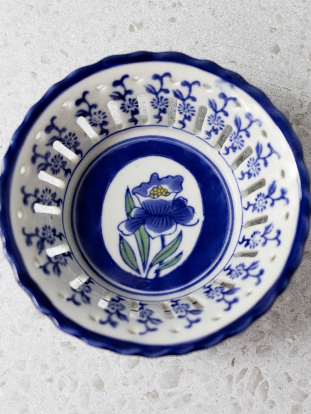 Vintage Made in China blue white reticulated 6" bowl AS IS - floral with iris